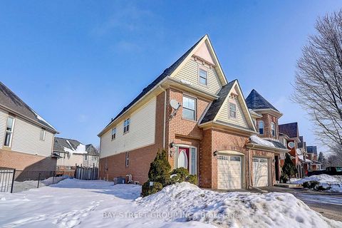 Photo 38 at 68 Woodroof Crescent, Bayview Wellington, Aurora