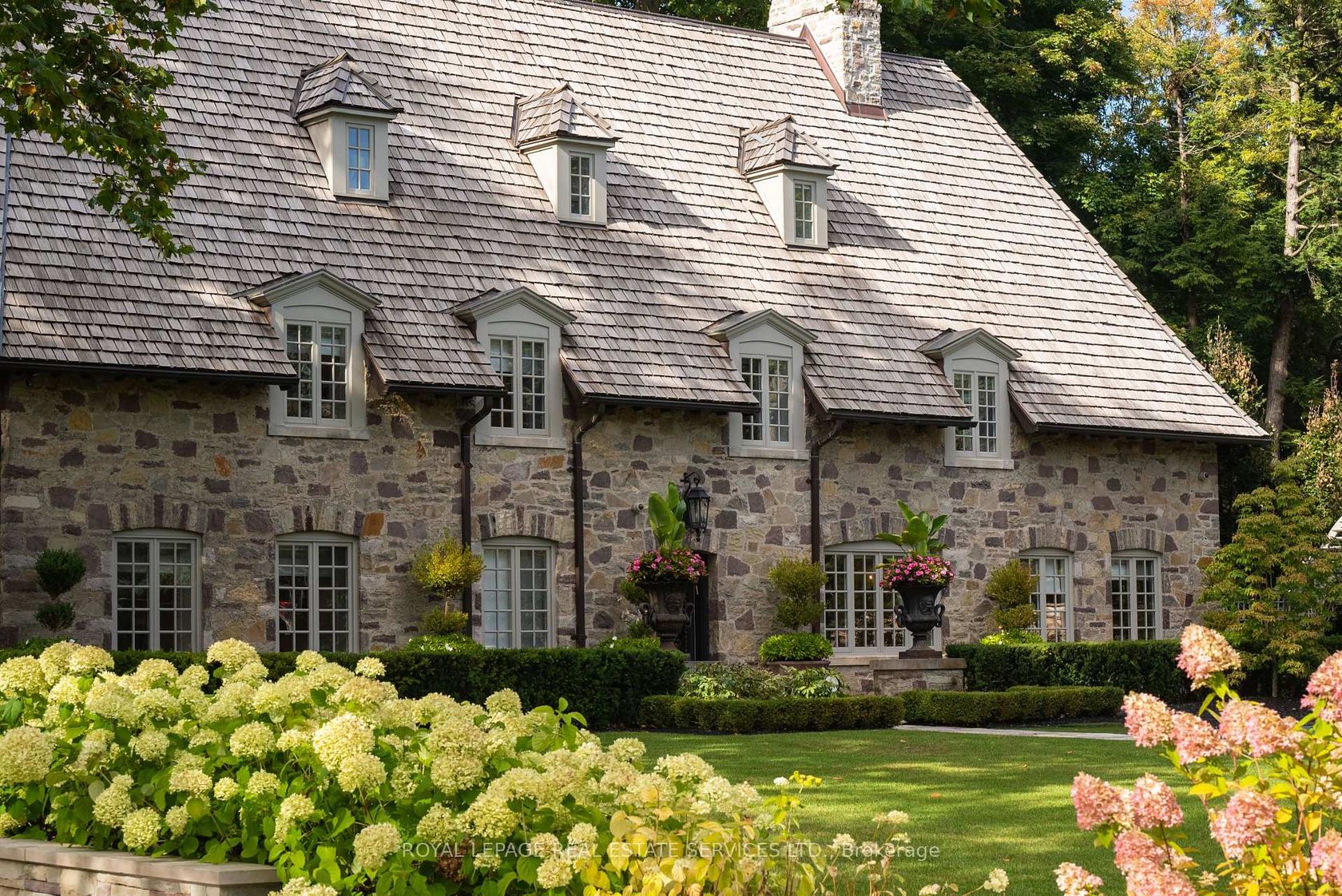 108 Sandringham Drive, Westgate, Toronto 