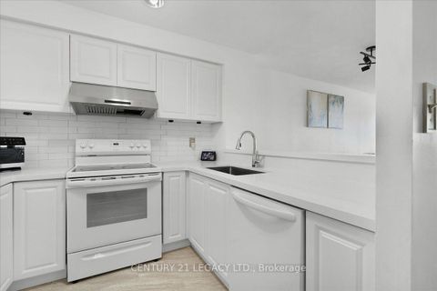 Photo 11 at 1207 - 2269 Lakeshore Boulevard W, Mimico, Toronto