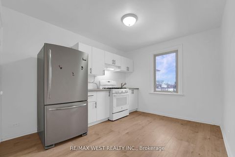 Photo 13 at 151 Ascot Avenue, Davenport, Toronto