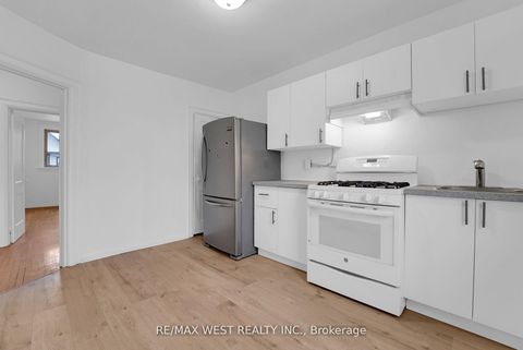 Photo 15 at 151 Ascot Avenue, Davenport, Toronto