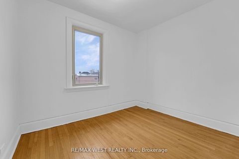 Photo 16 at 151 Ascot Avenue, Davenport, Toronto