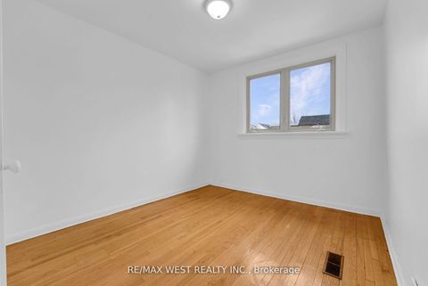 Photo 18 at 151 Ascot Avenue, Davenport, Toronto