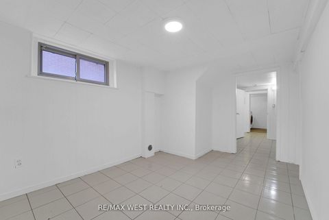 Photo 28 at 151 Ascot Avenue, Davenport, Toronto