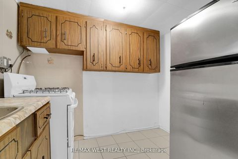 Photo 30 at 151 Ascot Avenue, Davenport, Toronto