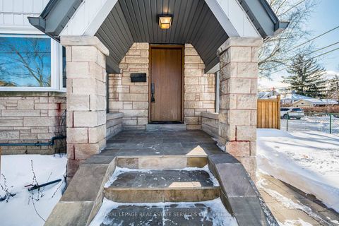 Photo 5 at 41 Ash Crescent, Long Branch, Toronto