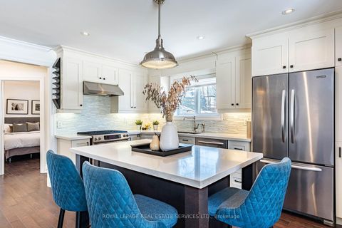 Photo 19 at 41 Ash Crescent, Long Branch, Toronto