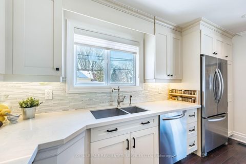 Photo 21 at 41 Ash Crescent, Long Branch, Toronto