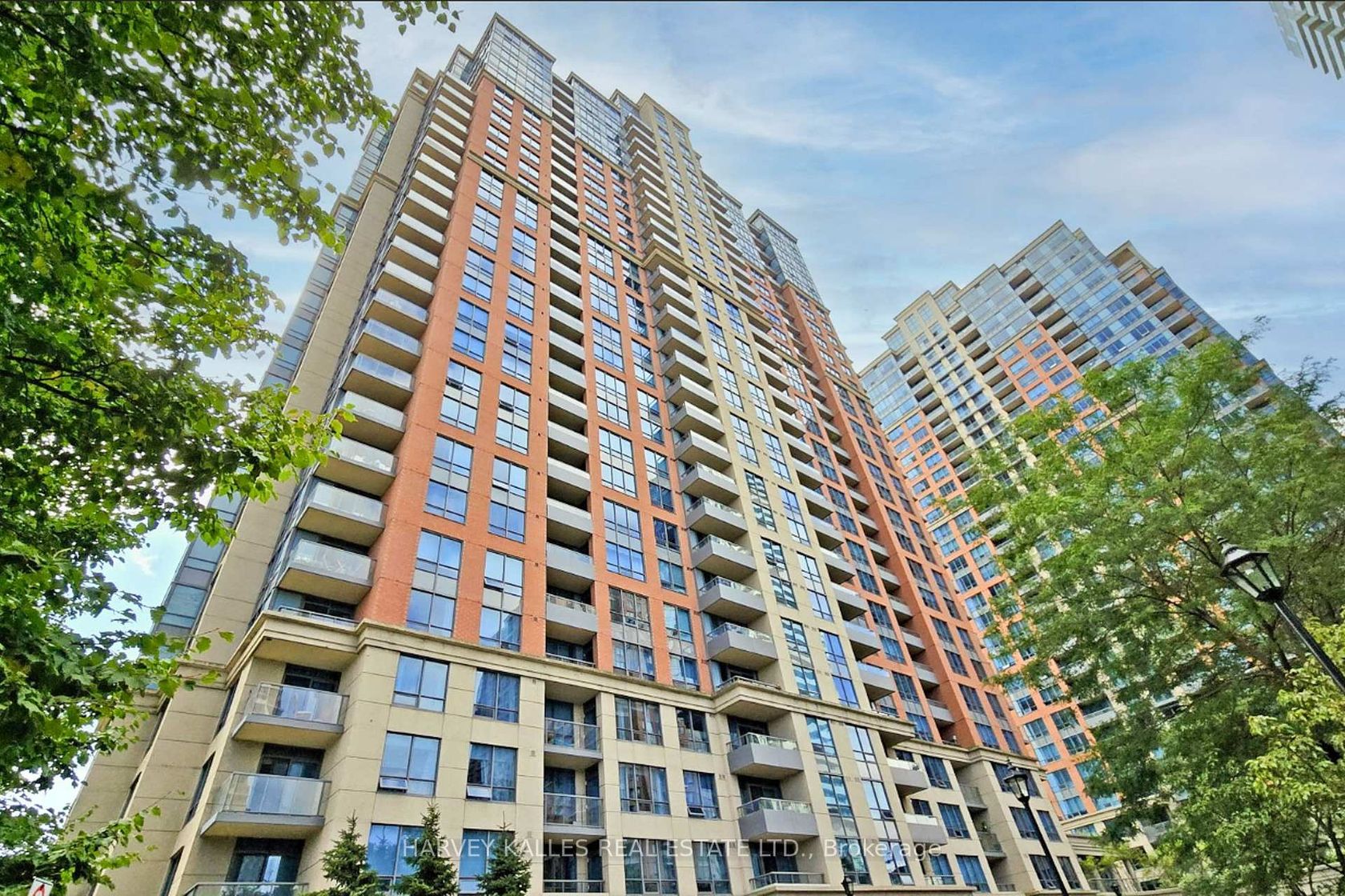 746 - 25 Viking Lane, City Centre West, Toronto 