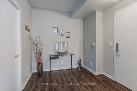 Photo 3 at 1605 - 150 East Liberty Street, Niagara, Toronto