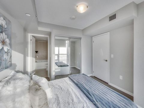 Photo 13 at 1012 - 3091 Dufferin Street, Glen Park, Toronto