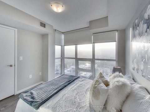 Photo 14 at 1012 - 3091 Dufferin Street, Glen Park, Toronto