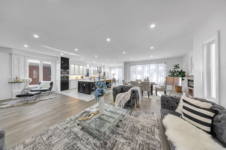 Photo 16 at 645 Fraser Avenue, McLaughlin, Oshawa