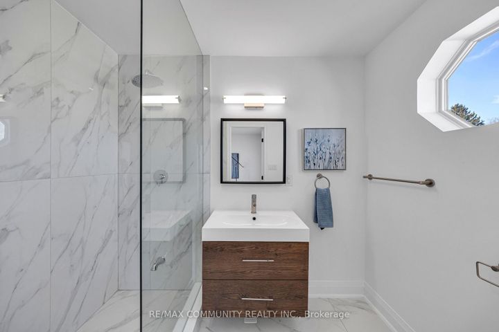 Photo 22 at 645 Fraser Avenue, McLaughlin, Oshawa