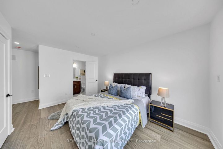 Photo 25 at 645 Fraser Avenue, McLaughlin, Oshawa