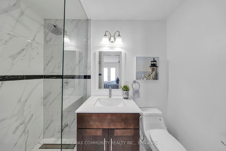 Photo 27 at 645 Fraser Avenue, McLaughlin, Oshawa