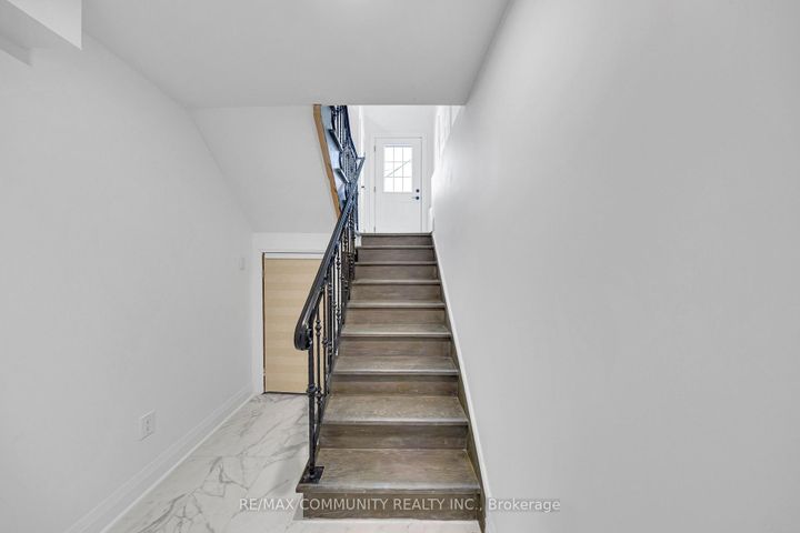 Photo 36 at 645 Fraser Avenue, McLaughlin, Oshawa