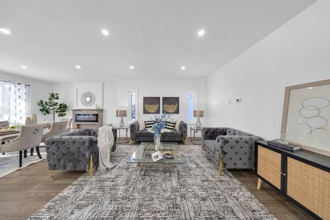 Photo 10 at 645 Fraser Avenue, McLaughlin, Oshawa