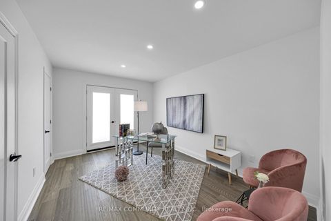 Photo 20 at 645 Fraser Avenue, McLaughlin, Oshawa