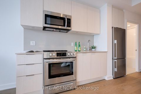 Photo 5 at 2214 - 25 Richmond Street E, Yonge Corridor, Toronto