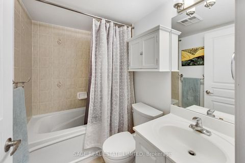 Photo 4 at 562 - 313 Richmond Street E, Moss Park, Toronto