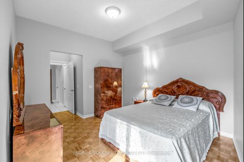 Photo 19 at 105 - 2506 Rutherford Road, Maple, Vaughan