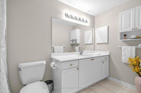 Photo 21 at 105 - 2506 Rutherford Road, Maple, Vaughan