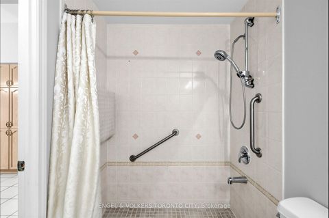 Photo 22 at 105 - 2506 Rutherford Road, Maple, Vaughan