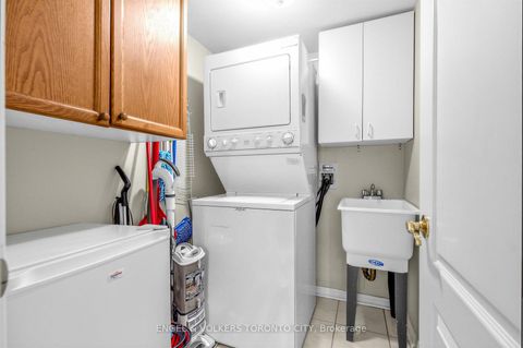 Photo 23 at 105 - 2506 Rutherford Road, Maple, Vaughan