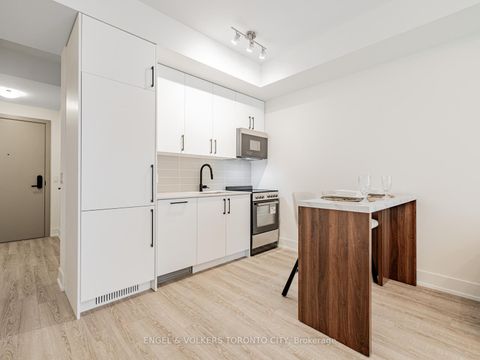 Photo 7 at 249 - 2075 King Road, King City, King