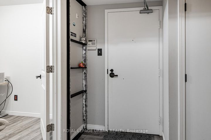 Photo 3 at 505 - 25 Maitland Street, Yonge Corridor, Toronto