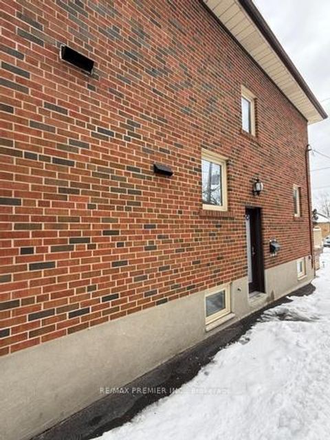 Photo 2 at 154a William Street, Weston, Toronto