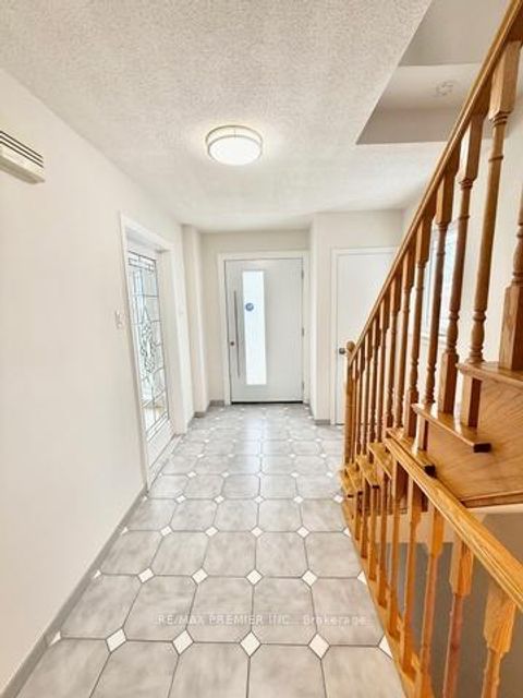 Photo 11 at 154a William Street, Weston, Toronto