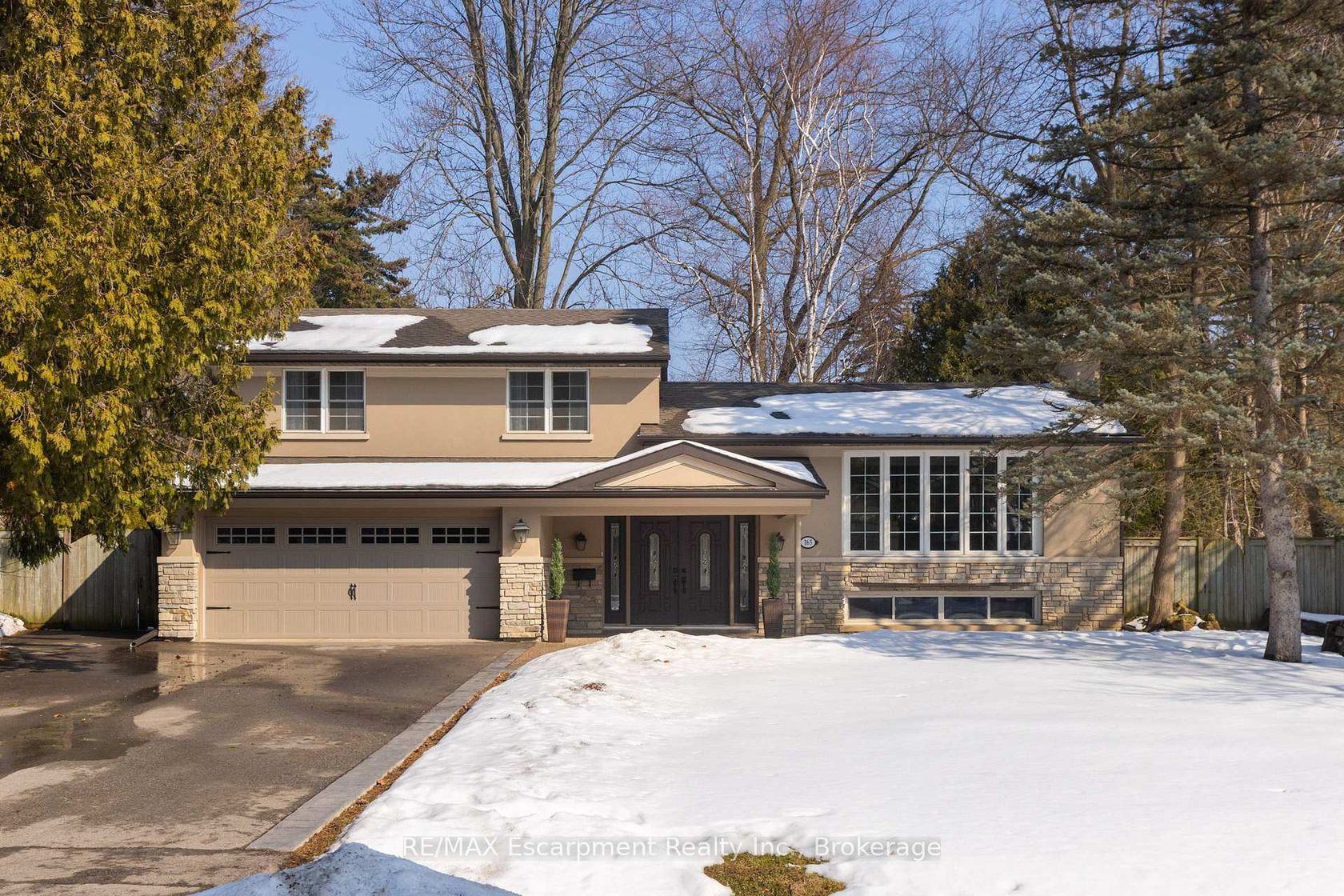 165 Walby Drive, SW Southwest, Oakville 