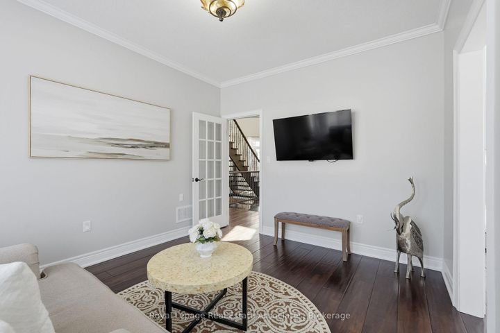 Photo 9 at 100 Chesswood Trail, Rural Flamborough, Hamilton