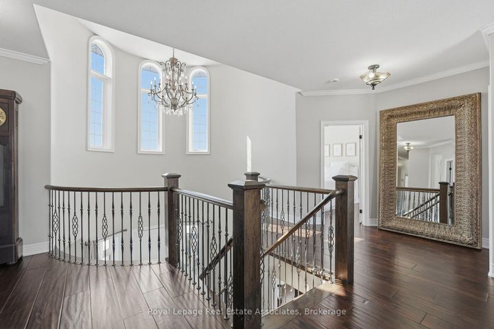 Photo 21 at 100 Chesswood Trail, Rural Flamborough, Hamilton