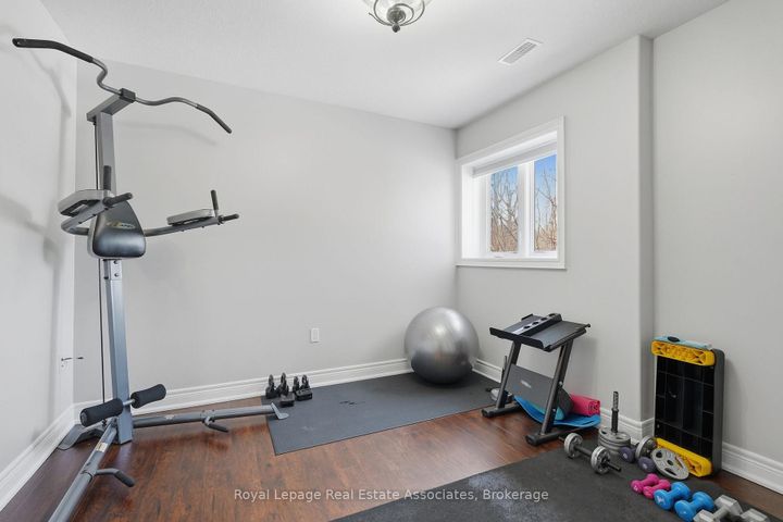 Photo 39 at 100 Chesswood Trail, Rural Flamborough, Hamilton