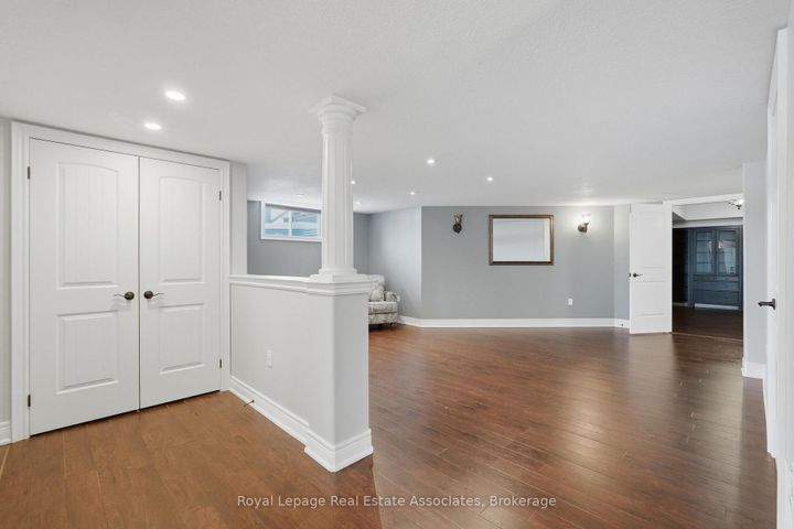 Photo 41 at 100 Chesswood Trail, Rural Flamborough, Hamilton