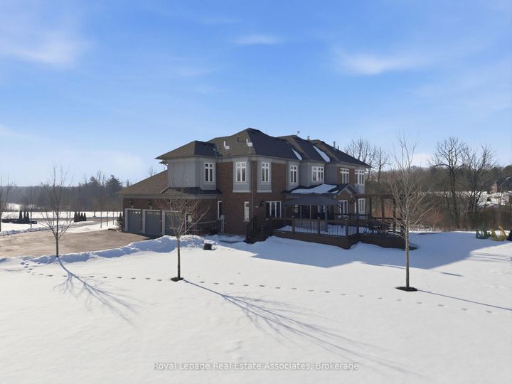 Photo 44 at 100 Chesswood Trail, Rural Flamborough, Hamilton