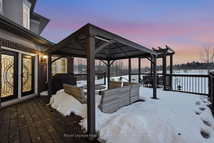 Photo 48 at 100 Chesswood Trail, Rural Flamborough, Hamilton