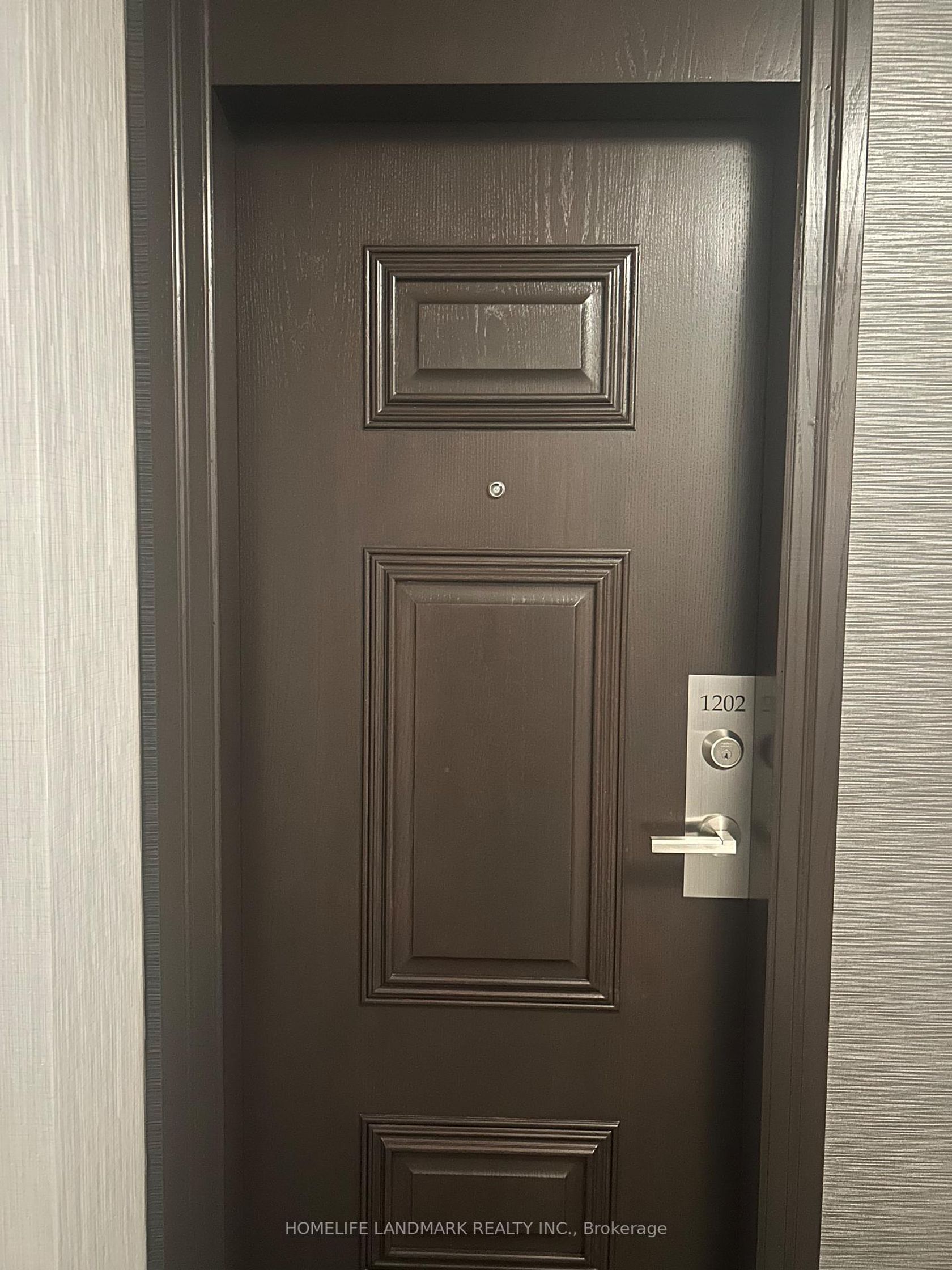 1202 - 29 Pemberton Avenue, Newtonbrook East, Toronto by Loree Meneguzzi Real Estate 1202 - 29 Pemberton Avenue, Newtonbrook East, Toronto