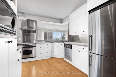 Photo 5 at 604 - 40 Rosehill Avenue, Moore Park, Toronto