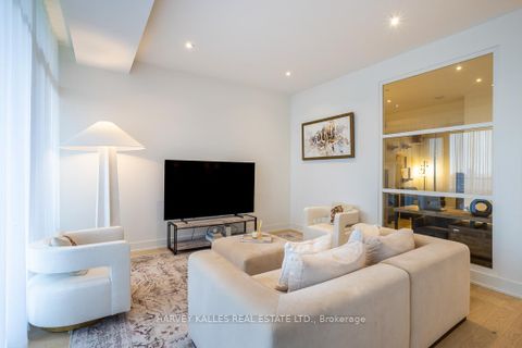 Photo 10 at 1013 - 111 St Clair Avenue W, St. Clair, Toronto