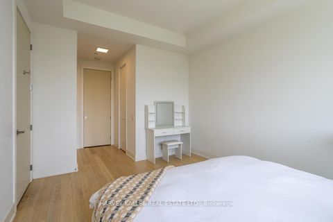 Photo 22 at 1013 - 111 St Clair Avenue W, St. Clair, Toronto