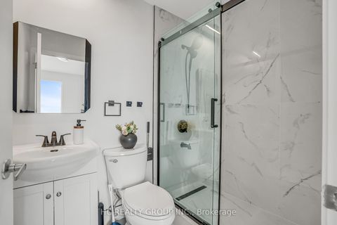 Photo 11 at Ph201 - 38 Lee Centre Drive, Woburn, Toronto