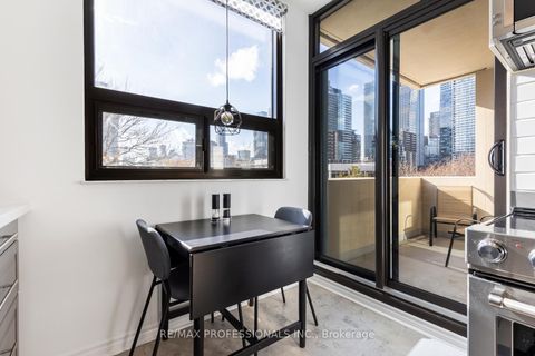 Photo 14 at 503 - 86 Gloucester Street, Yonge Corridor, Toronto