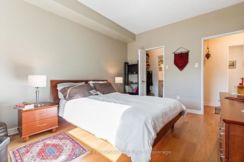 Photo 19 at 503 - 86 Gloucester Street, Yonge Corridor, Toronto