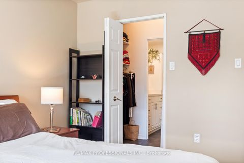 Photo 21 at 503 - 86 Gloucester Street, Yonge Corridor, Toronto