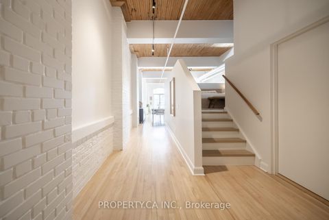 Photo 3 at 409 - 993 Queen Street W, Bellwoods, Toronto