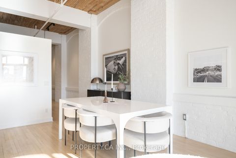 Photo 6 at 409 - 993 Queen Street W, Bellwoods, Toronto